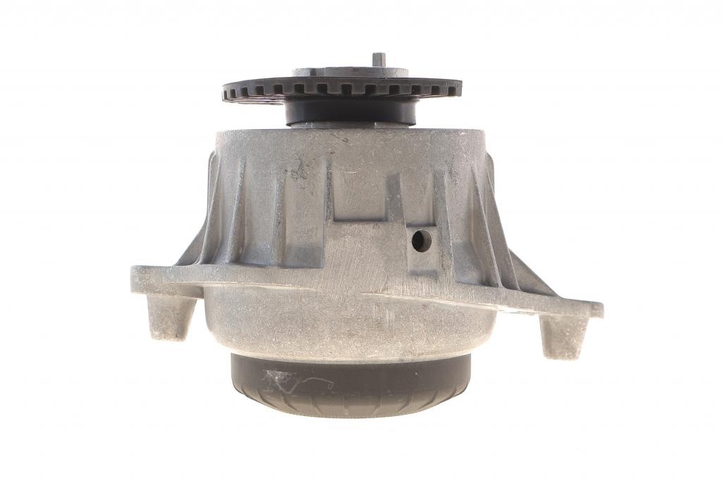 Подушка двигуна (L) MB C-class (W205) 1.6/2.0 13- UCEL 97136
