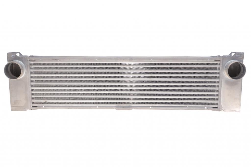 Радіатор інтеркулера MB Vito (W639) 03- NRF 30901