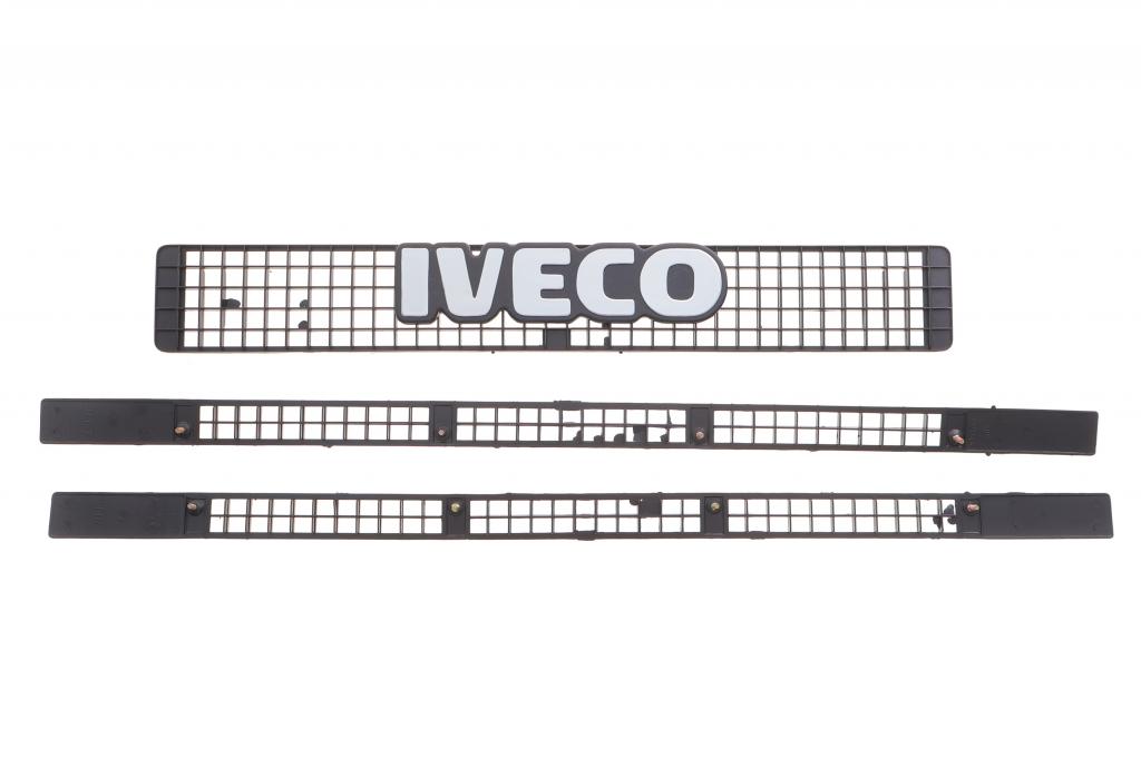 Решітка радіатора Iveco Daily 89-09 (к-кт) FAST FT91594