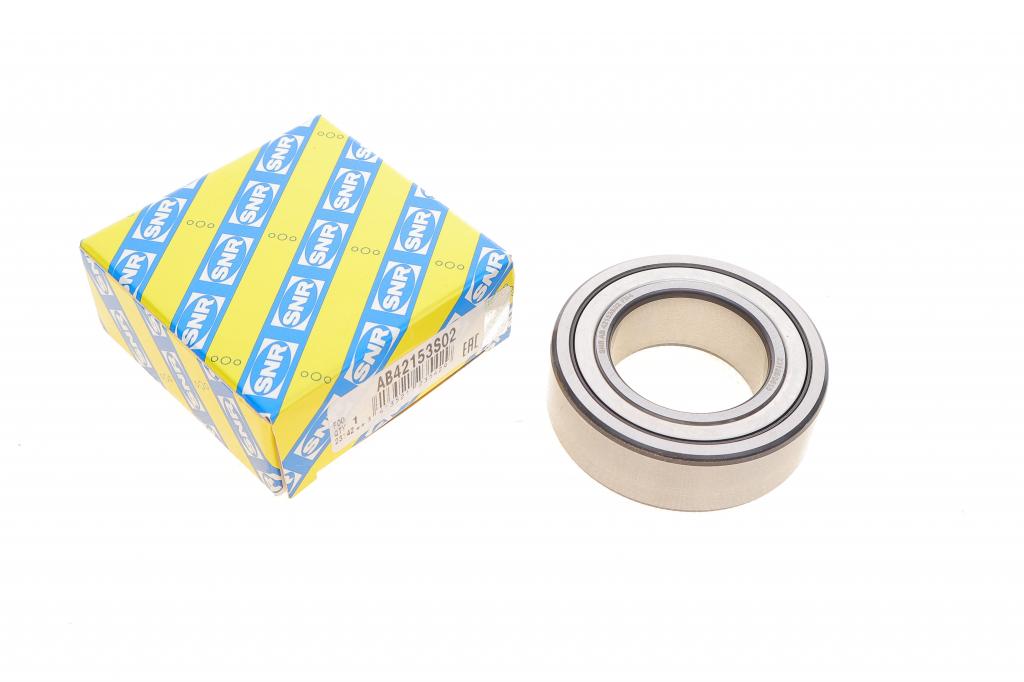 Підшипник КПП (35x62x20) SNR AB42153S02