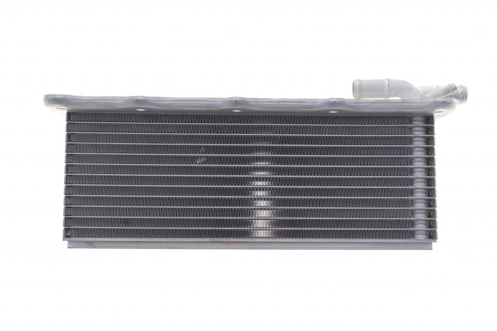 Радіатор інтеркулера VW Caddy 1.2/1.4TSI 15- NRF 30991