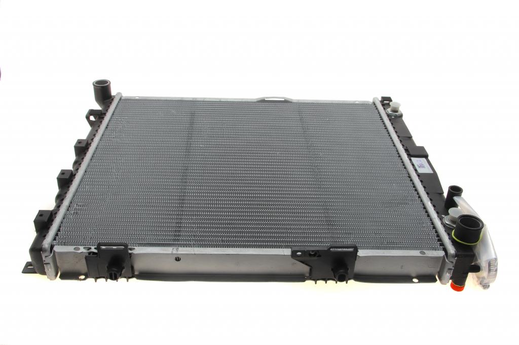Радіатор охолодження MB E-class (W124/S124) 93-96 NRF 58164