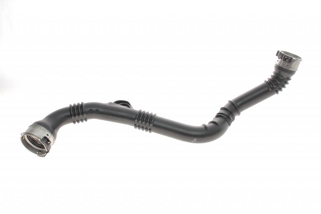Патрубок інтеркулера Renault Megane IV/Scenic IV/Nissan Qashqai 1.5 dCi 15- RENAULT 144608957R