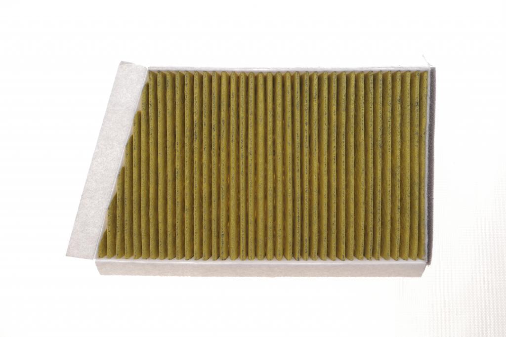 Фільтр салону MB C-class (W203) (вугільний) WUNDER FILTER WPK 704