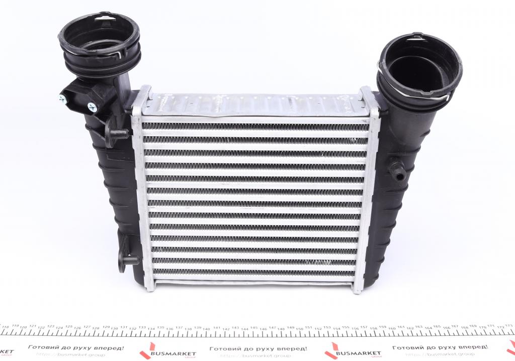 Радіатор інтеркулера VW Passat 1.8 00-05 NRF 30147A
